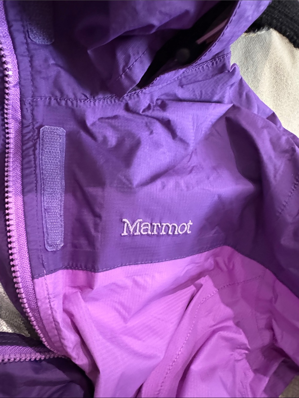Marmot 46200 precip rain jacket